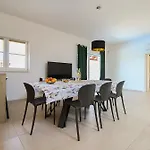 Villa Lovor 2351